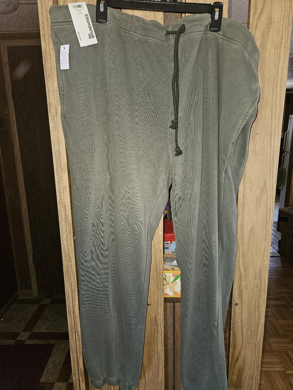 NWT No Boundaries Sz 3x Olive Green Fleece Joggers